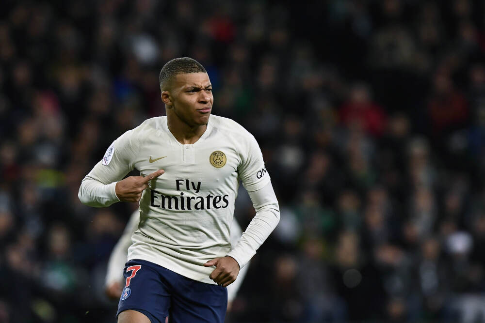 成都持续发力“首发经济”，又一首秀在蓉上演｜新经济观察